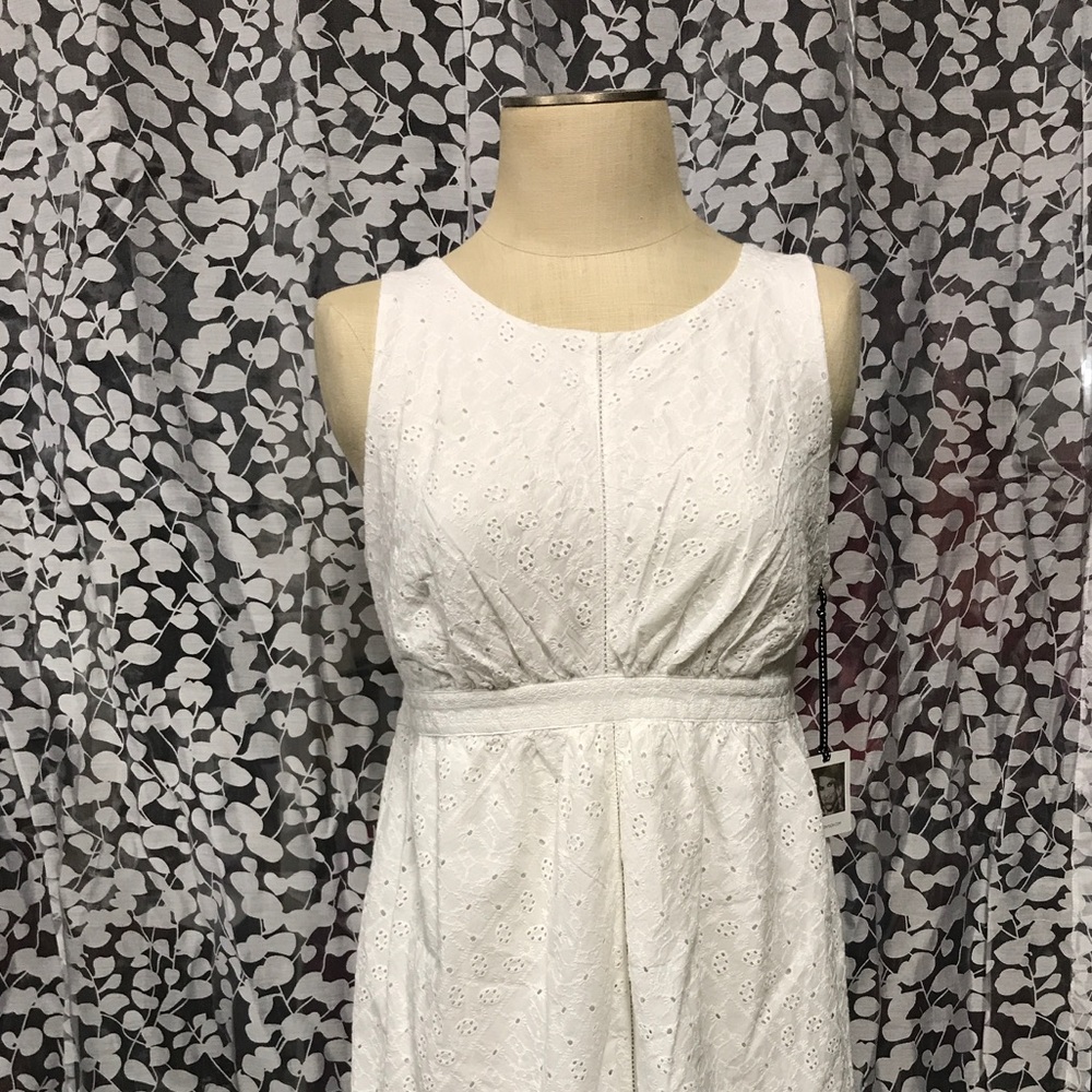 Jessica Simpson pre maternity dress